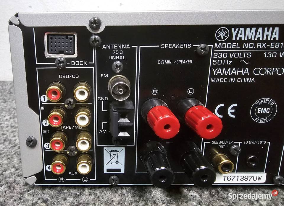 Amplituner STEREO Yamaha RXE810 Natural Sound