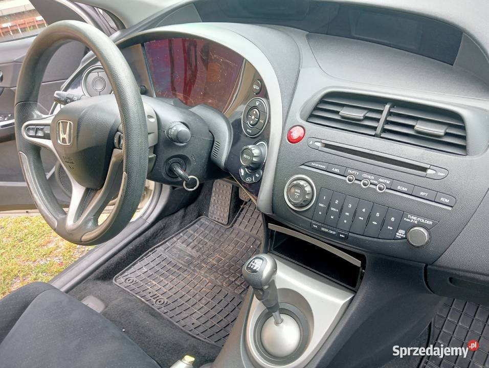 Honda Civic UFO 14 GAZ 2007r uszkodzony Zajączków