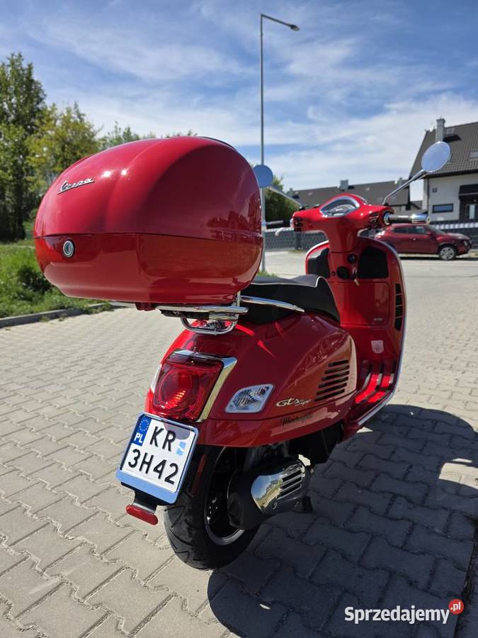 Piaggio Vespa GTS 125 Super ABS 2019 r 125cm3 Kraków sprzedam