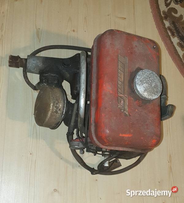 dwusuwowy silnik zaburtowy Tmmler typ SB 751 Reszel