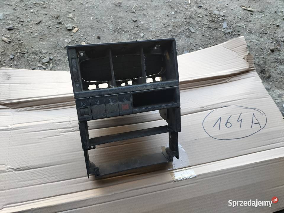 AUDI 80 B3 B4 PANEL SCHOWEK ŚRODKOWY RAMKA RADIA Kamień-Kolonia