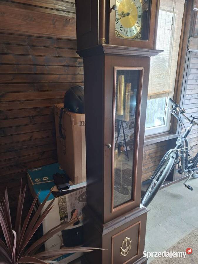 Kwadransowy zegar stojący Rzeszów