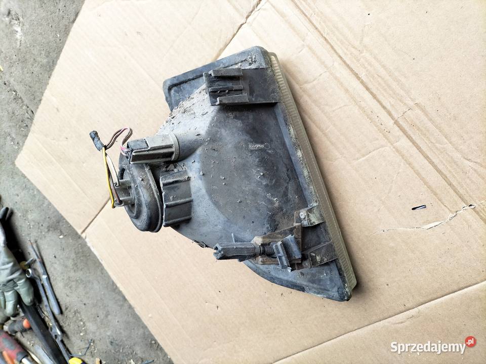 FIESTA MK3 LAMPA PRZÓD PRZEDNIA PRAWA prawe Lampy przednie Kamień-Kolonia