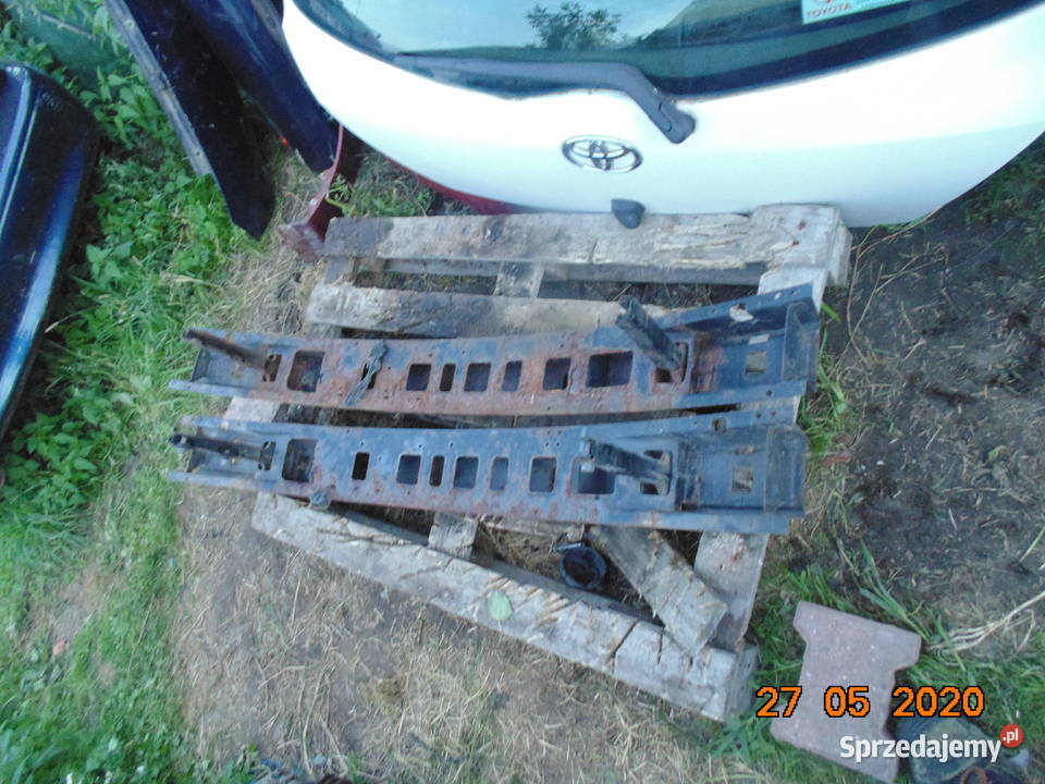 Belka zderzaka przedniego przód Volvo s40 v40 Rok produkcji 1999 Kraków