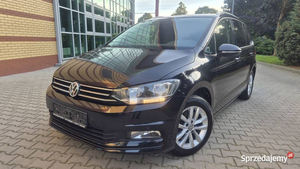 Volkswagen Touran 16 TDi 110 7 Foteli Radar Alu 1596cm3 warmińsko-mazurskie sprzedam