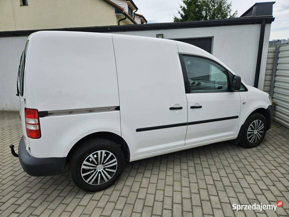 Volkswagen Caddy 16 TDI 102 automat DSG zadbany furgon Gdynia