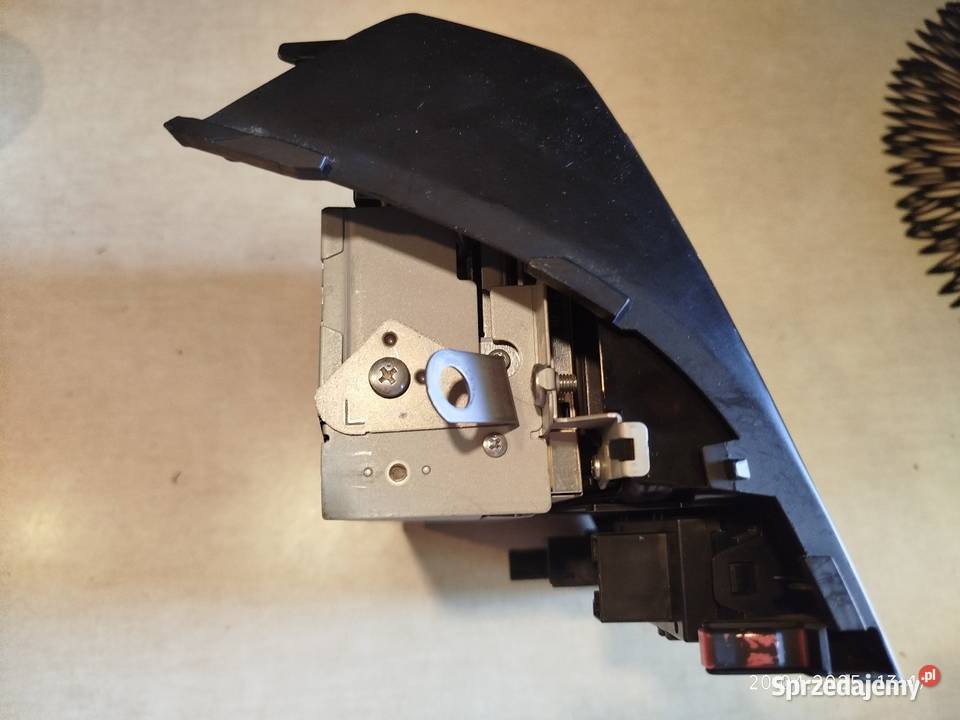 Wyświetlacz Toyota Prius II 86110 47081 osobowe Warszawa