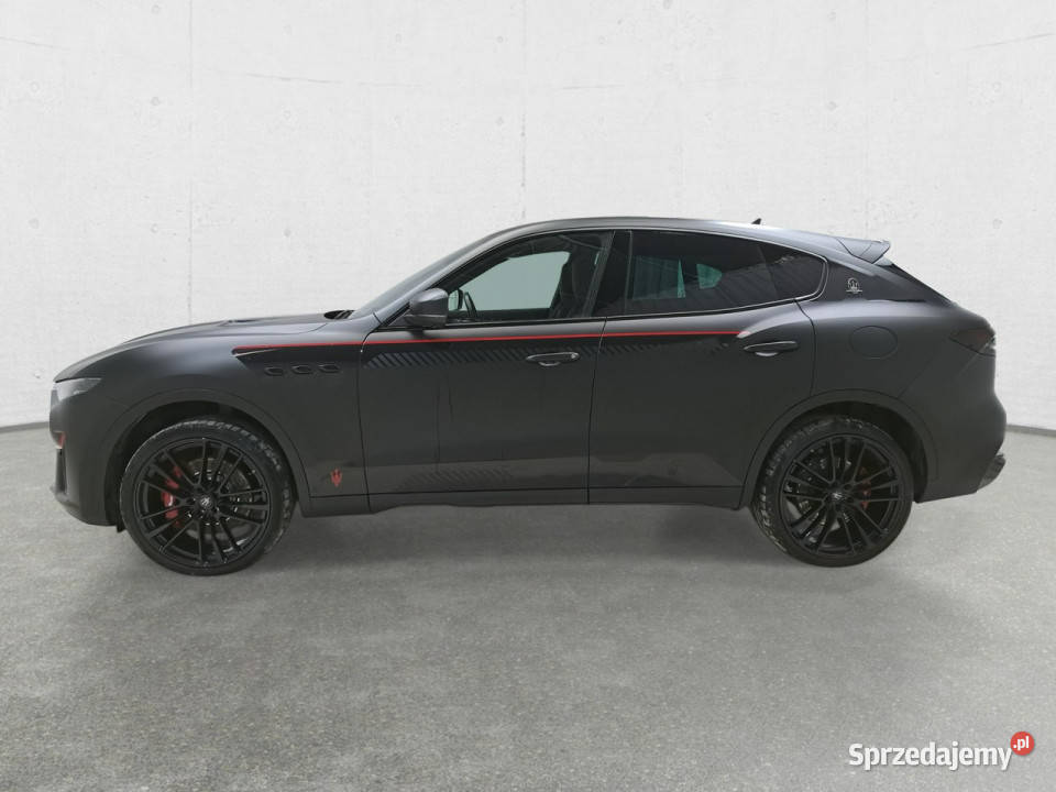 Maserati Levante Komorniki