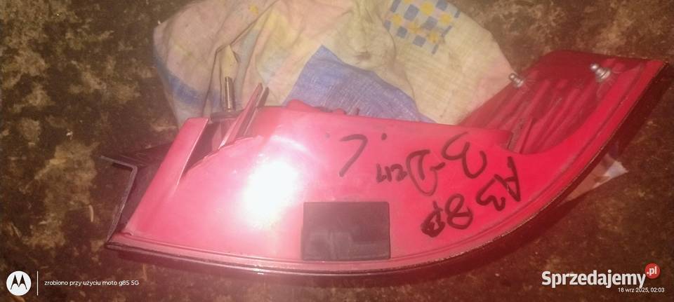 Lampa tył lewa Audi a3 8P trzydrzwiowa Lubin sprzedam