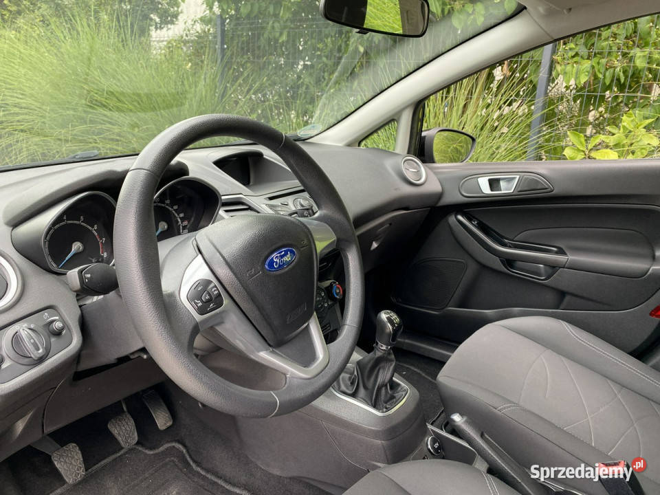 Ford Fiesta nowa Niski oryginalny przebieg Mk7 benzyna Poznań