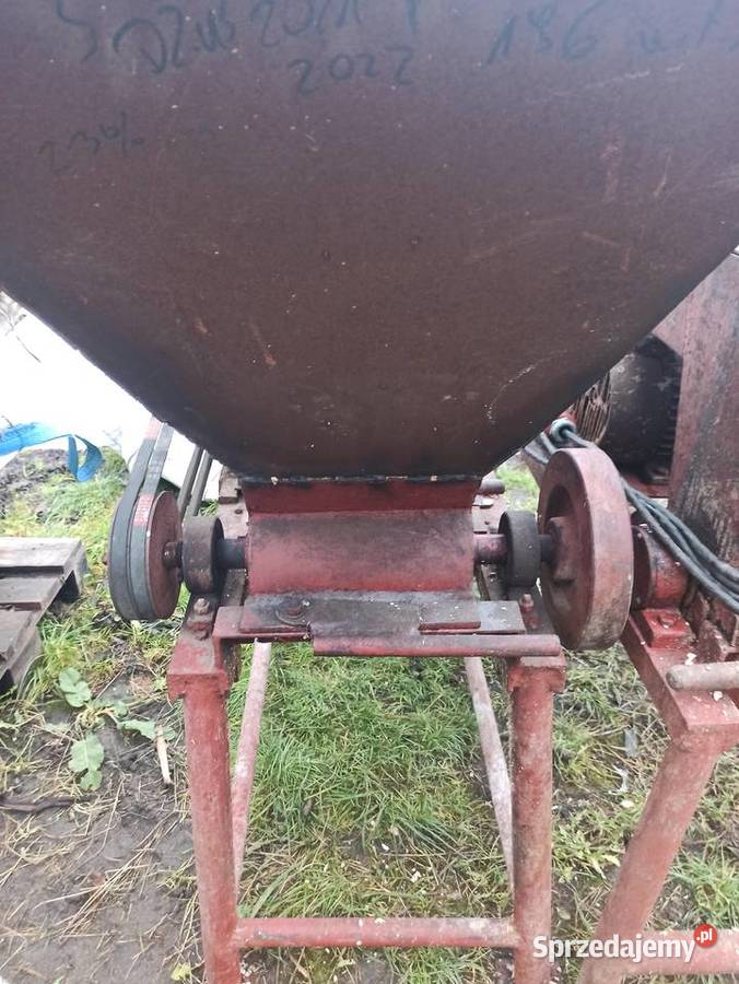 Kościarka rozdrabniacz młynek wilk Opole Lubelskie