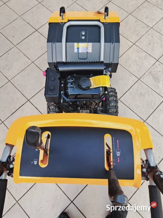 Zamiatarka spalinowa SWS 600 G Biznes i Przemysł Jelenia Góra