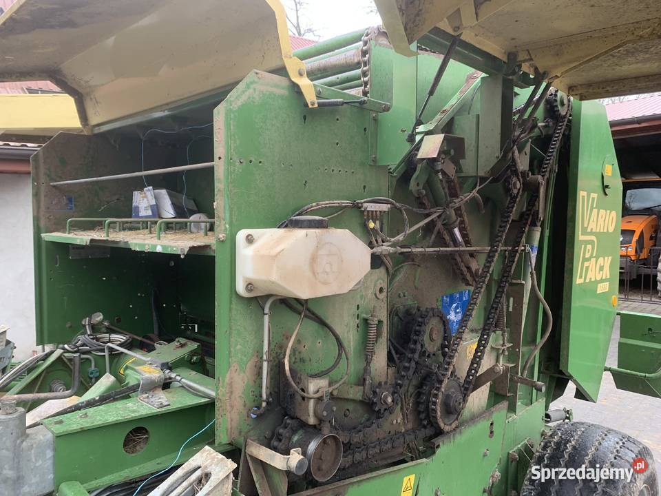 Prasa rolująca rolka KRONE Vario Pack 1500 Imielno