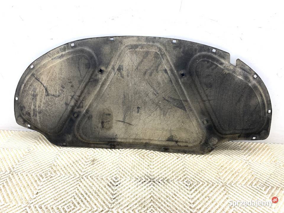 WYGŁUSZENIE MASKI AUDI A3 8P Hatchback 0313