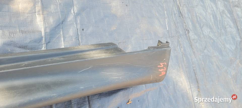 NISSAN JUKE PRAWY PRÓG LISTWA PROGOWA PRAWA sprzedam