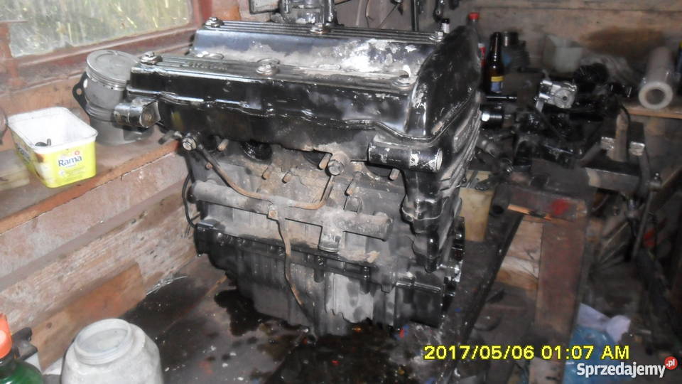 kawasaki gpz 900 silnik kpl częsci