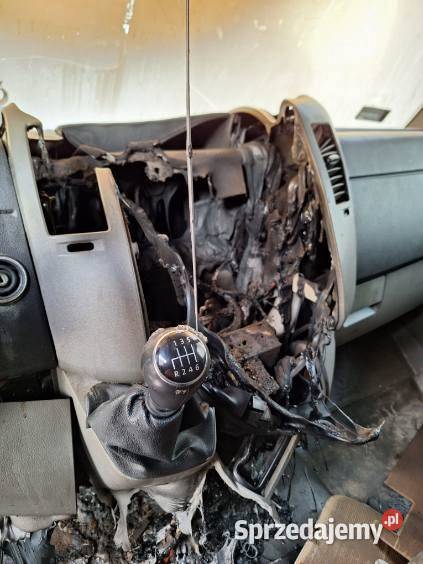 Syndyk sprzeda VOLKSWAGEN CRAFTER WA 89342 Warszawa sprzedam