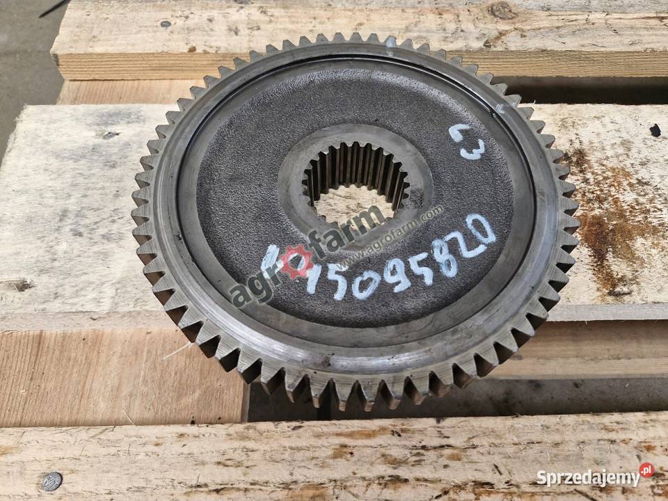 Koło zębate Valtra 255 555 600 900 A65 Byków