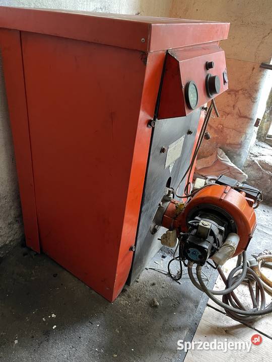 Kocioł olejowy firmy MAWI 30 kW plus 2 zbiorniki sprzedam