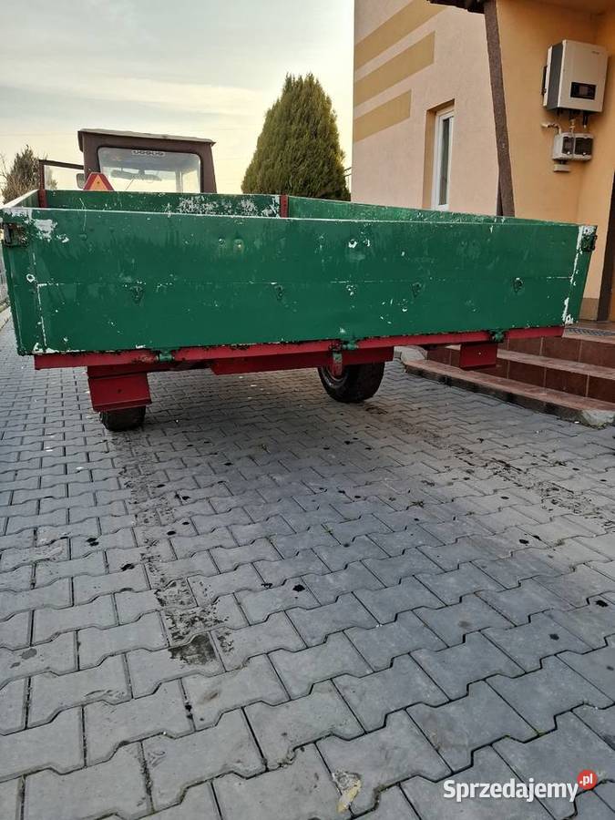 Przyczepa 1 osiowa sztywna platformapodwozie na Przyczepy rolnicze Rolnictwo