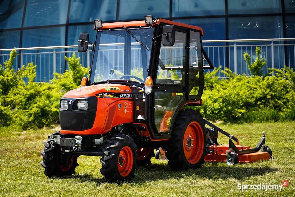 Kubota B2741 Neo Star 4x4 27 CAB kosiarka Napęd 4x4 Tajęcina
