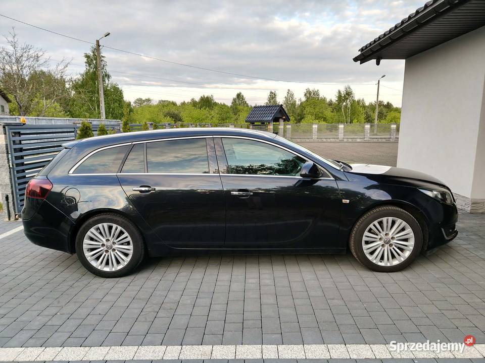 Opel Insignia Sports Tourer Rok produkcji 2016 Kozienice
