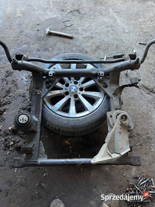 Części BMW E46 330XI lubelskie Janowiec