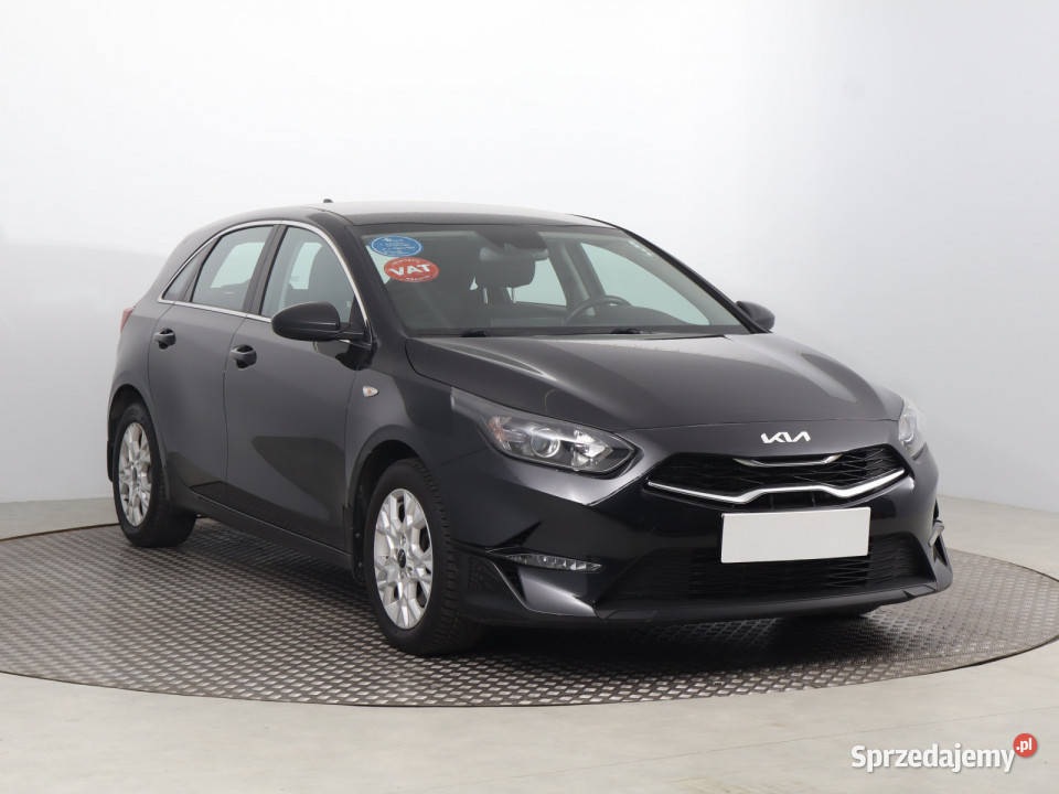 Kia Ceed 10 TGDI Rok produkcji 2022 Bielany Wrocławskie
