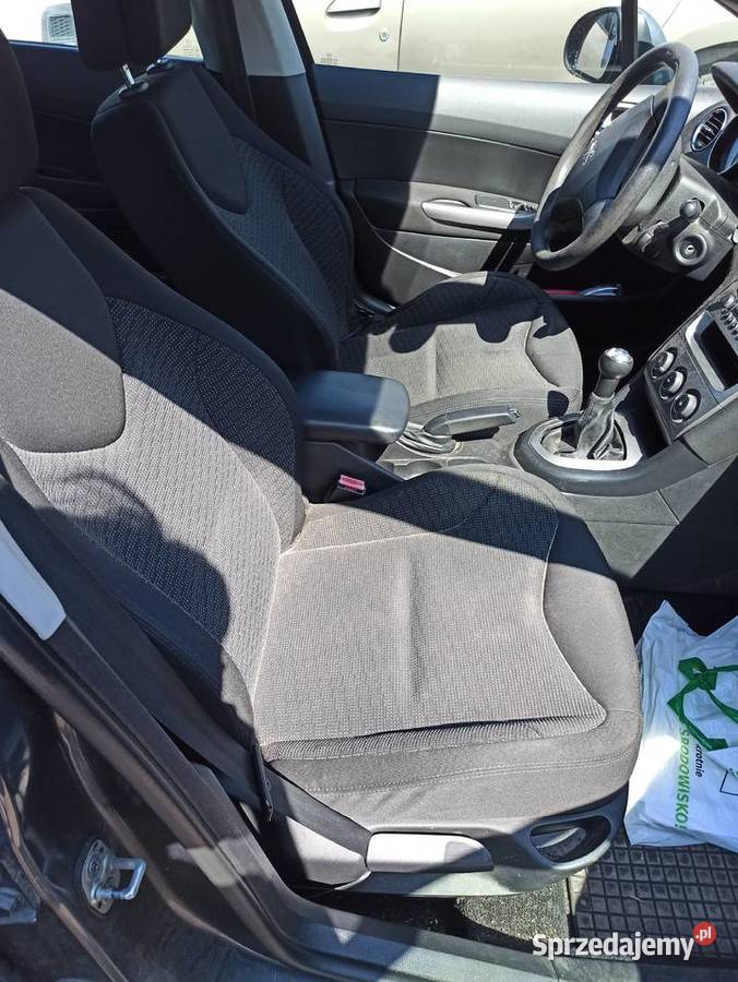 Syndyk sprzedaje Peugeot 308 manualna Gdynia sprzedam