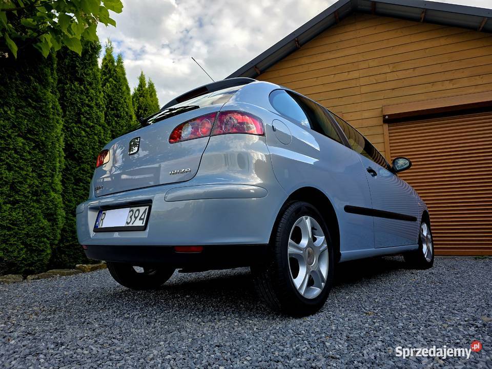 Seat Ibiza 2003r 14 BENZYNA