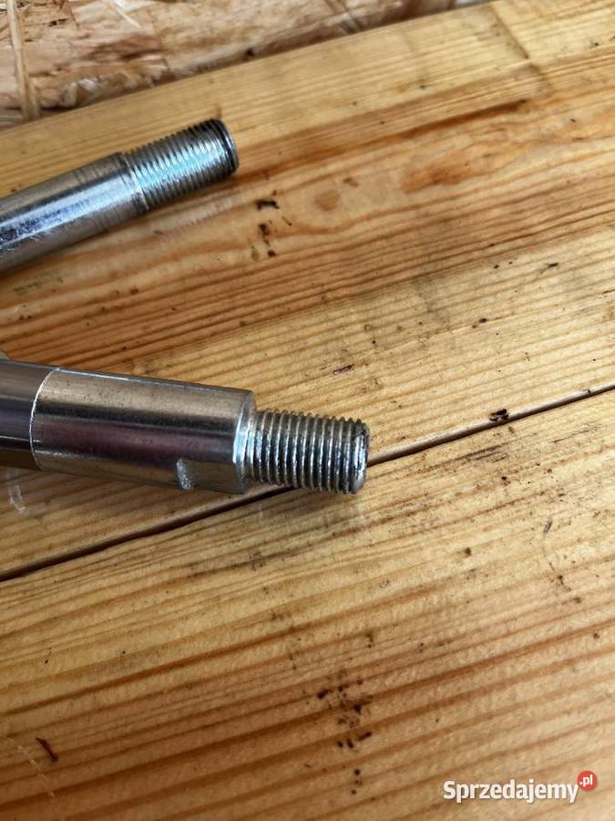 Sworzeń zębatki i oś koła tylnego MZ ETZ Pozostałe podkarpackie Jadachy