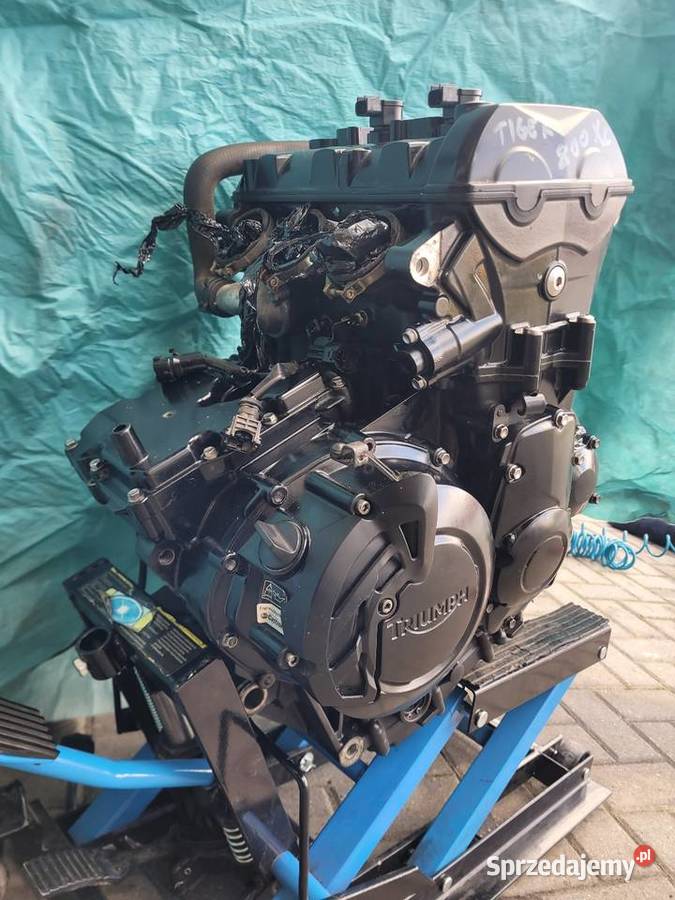 Triumph Tiger 800 2011 1017 silnik kapa dekiel Części i akcesoria motocyklowe wielkopolskie