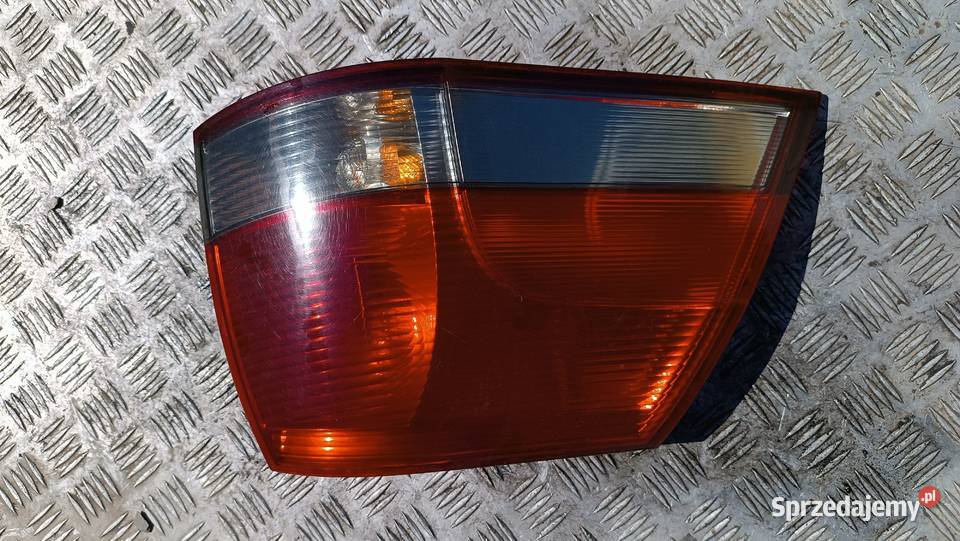 Lampa prawa lewa tył tylna Opel Vectra C lift Radłów
