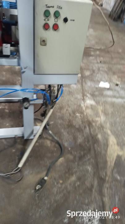 podajnik elementów do maszyny strugarki i innych