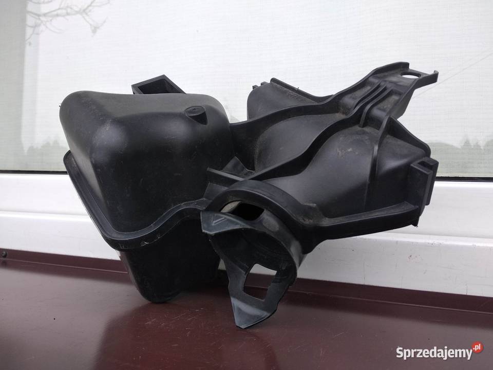 Peugeot 208 II rezonator powietrza 9824251780