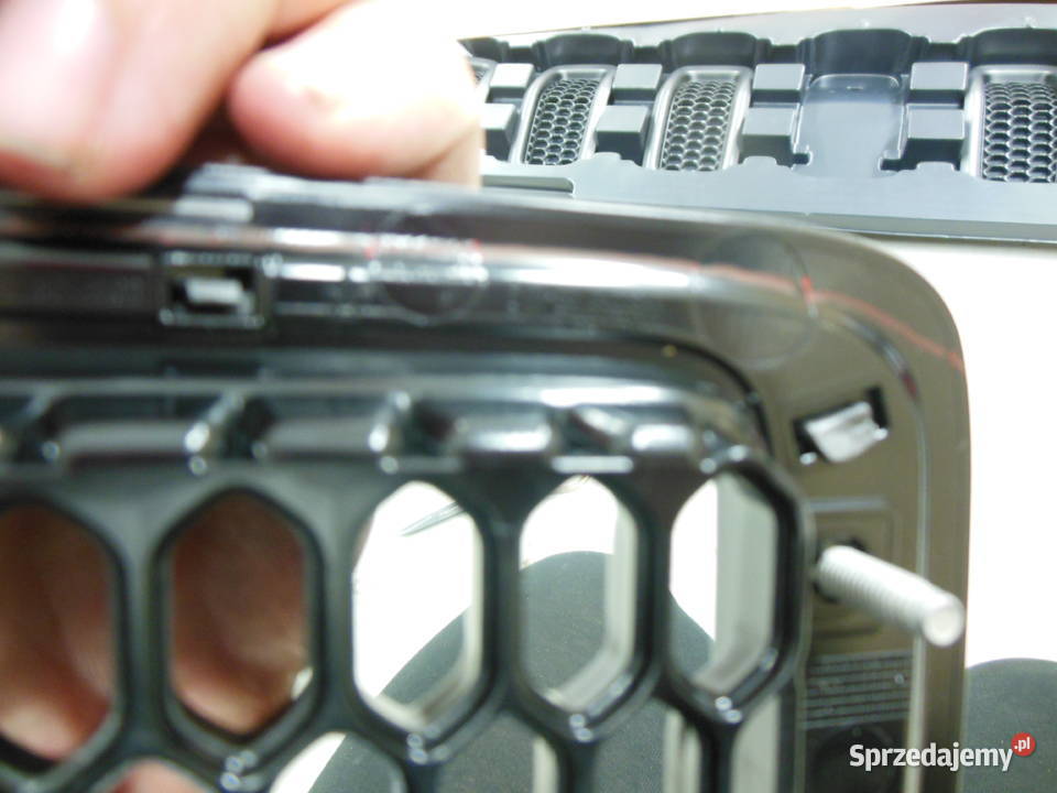 GRILL ATRAPA JEEP TRAILHAWK Kozy