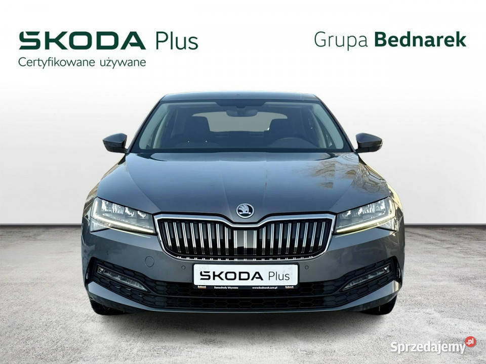 koda Superb Bezwypadkowy Salon Polska Serwis ASO nieuszkodzony