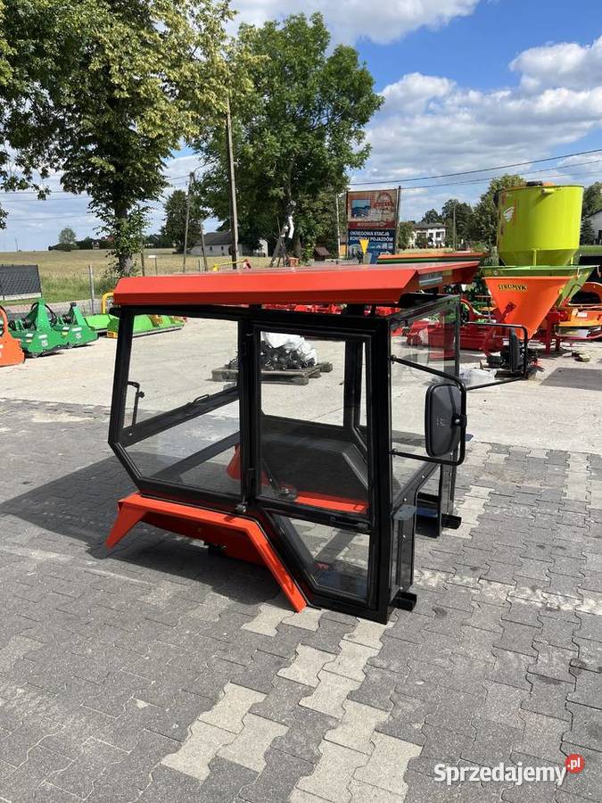 Kabina ciągnikowa Ursus C330 Ursus C360 MF235 małopolskie Nowy Sącz