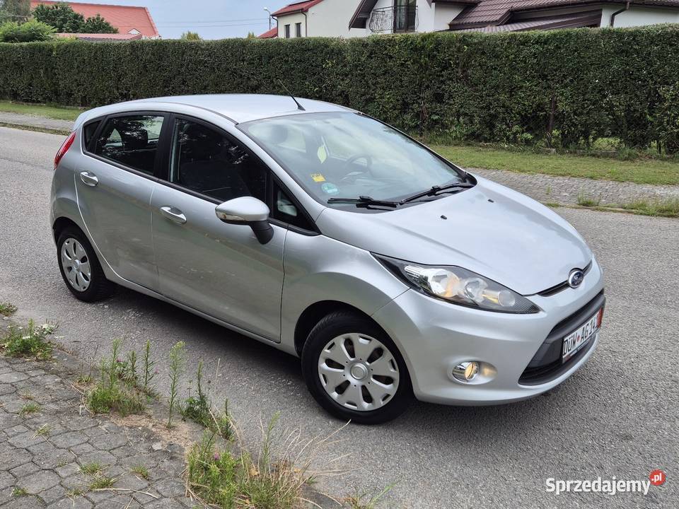 FORD FIESTA MK7 13B OPŁACONY Z NIEMIEC KLIMA światła przeciwmgielne Końskie