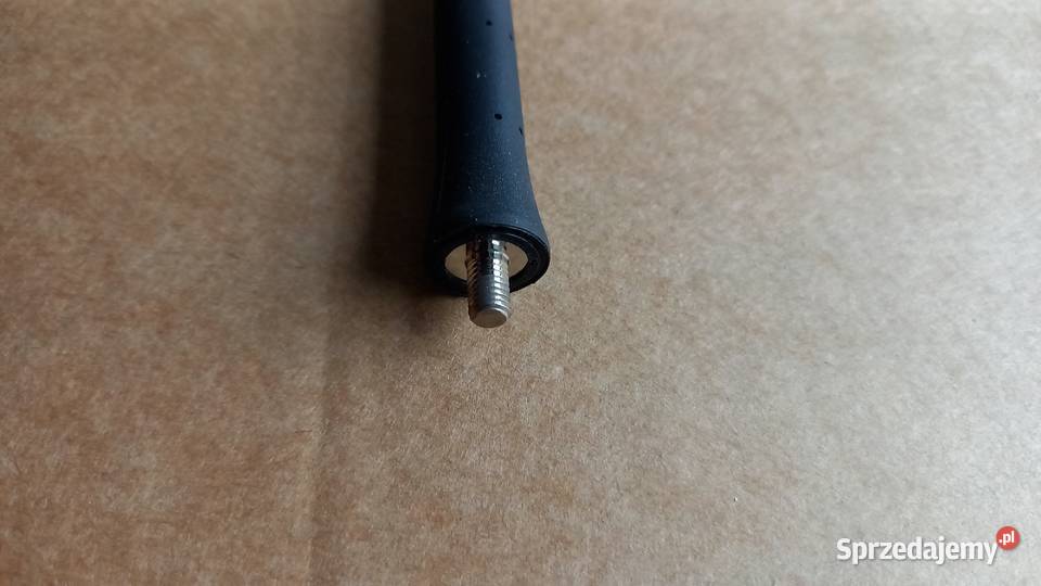 1948125 2S6T 18A886 B1C Bat anteny 660 mm