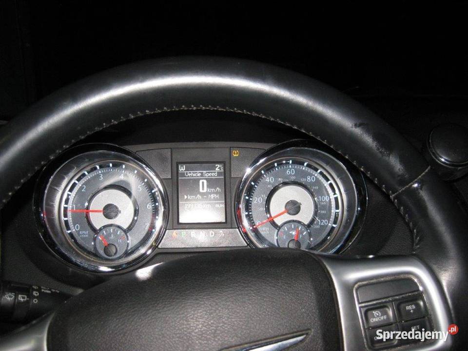 Chrysler TownCountry 36 Touring 283 2014r 7 Gliwice