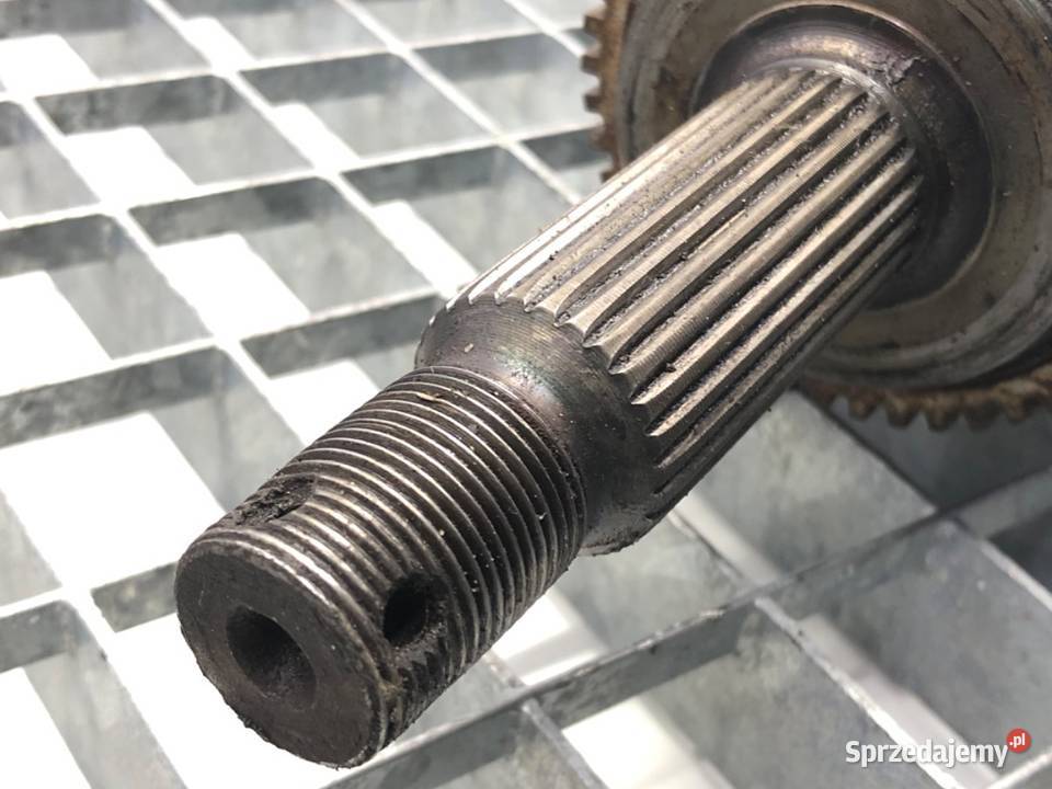 PÓŁOŚ PRAWY PRZÓD KIA CEED 495001H310 20 140