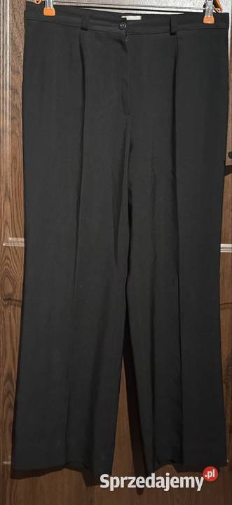 Czarne eleganckie spodnie damskie klasyczne Rozmiar 44(XXL) Spodnie