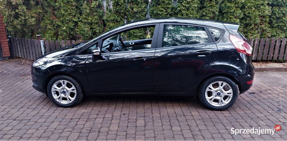 Ford Fiesta mk7 2015r wyposażenie klima Sieradz