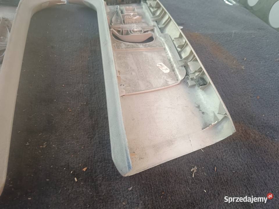 Osłona Słupka B Górna Prawa i Lewa Audi A4 B5 osobowe Myszków