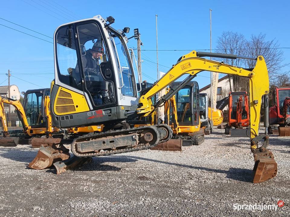 Mini koparka Neuson Et18 z 2019r 3 łyżki 2 tony Złoczew