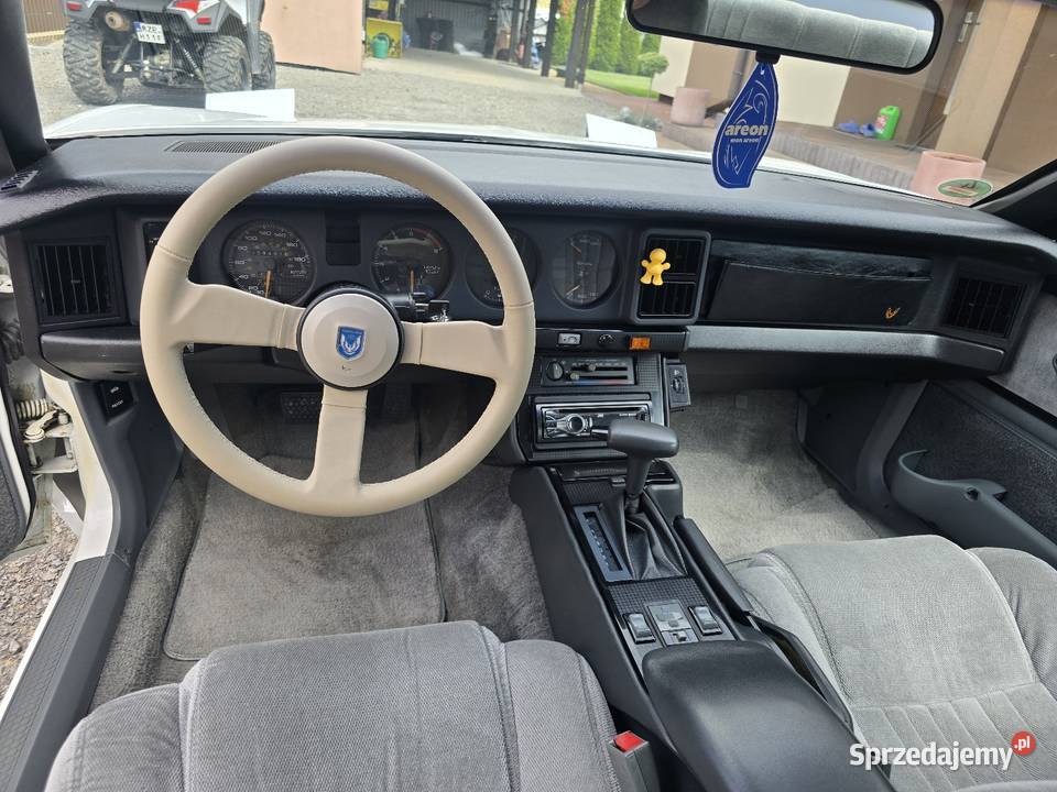 Pontiac firebird 31 przebieg 58tyśkm super stan wspomaganie kierownicy Jarosław