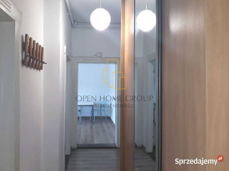 62 m 2 duże pokoje 1 piętro balkon Śródmieście Wrocław