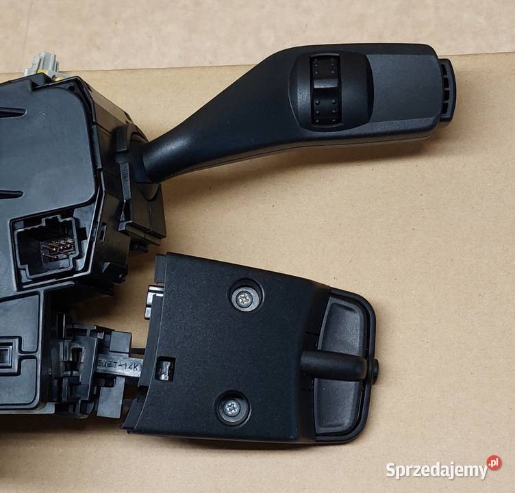 PRZEŁĄCZNIK ZESPOLONY TAŚMA AIRBAG FOCUS II LIFT