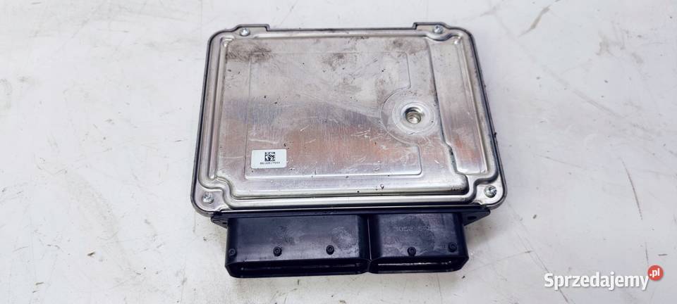 KOMPUTER STEROWNIK SILNIKA AUDI A4 A5 Przystajń